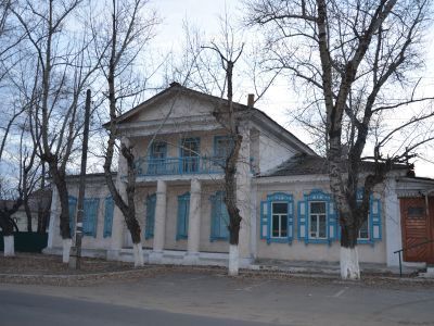 Здание гостиницы "Даурия" (дер.)