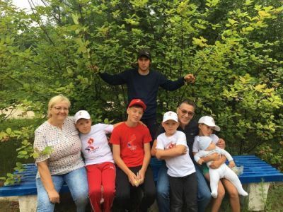 Семья Вершининых: служить людям