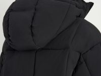 Пуховик с воротником-стойкой и съемным капюшоном
