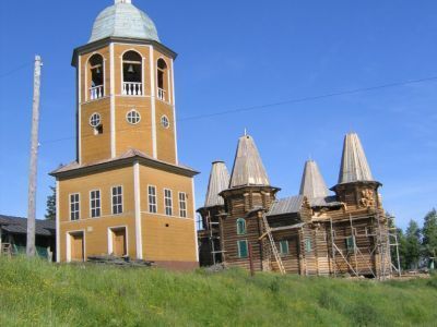 Колокольня