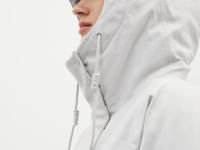 Утепленная парка с капюшоном