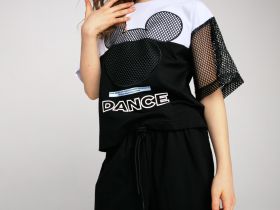 Комплект трикотажный для девочек: фуфайка (футболка), шорты