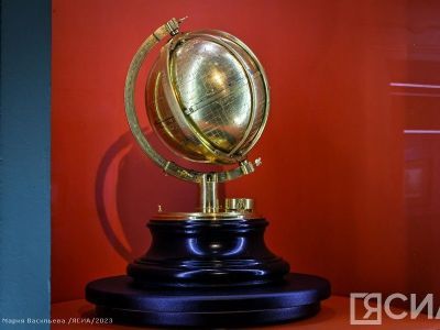 Более тысячи человек посетили в Якутске выставку Эрмитажа «Часы и эпоха»