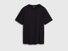 Базовая футболка, Черный