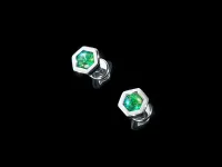 Пусеты из серебра с изумрудами э0678пс09251201