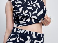 Топ с принтом укороченный