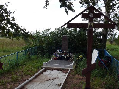 Братская могила советских воинов, погибших в годы Великой Отечественной войны