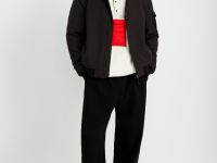 Куртка-бомбер утепленная с эластичным поясом