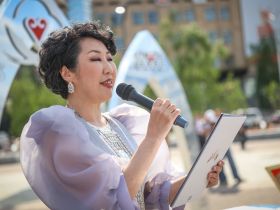 Первая торжественная регистрация брака состоялась на площади Республики