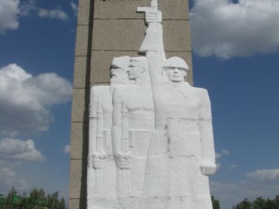 Обелиск землякам, погибшим в годы Великой Отечественной войны 1941-1945