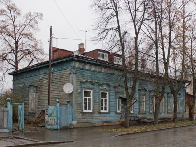 Дом Данилевского А.Я. – Струзера М.П., где в 1863 - 1831 гг. жил основоположник российской биохимии Данилевский А.Я.