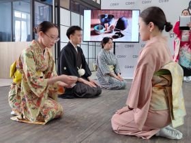 Якутские студенты знакомятся с игрой го при поддержке АЭБ