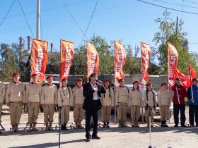 Лампадки с частичками Вечного огня передали ветеранам в Якутске