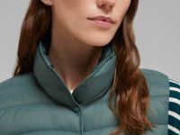 Стеганый пуховый жилет