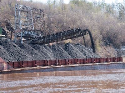 «Якутуголь» открыл сезон летней навигации