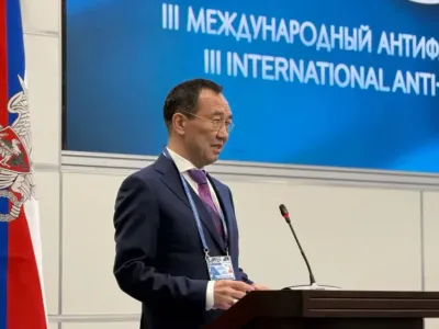 Глава Якутии принял участие в III Международном антифашистском конгрессе