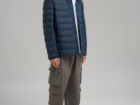 Пуховик с натуральным наполнителем и водоотталкивающей пропиткой
