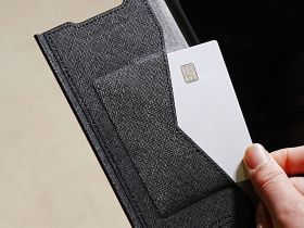 Чехол-книжка Araree Bonnet Stand для Galaxy S25 Ultra кожа черный