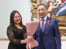 Музейным работникам Якутии вручили премии главы республики