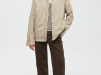 Ветровка из хлопка с отложным воротником