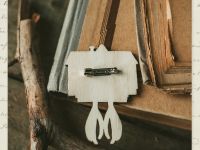 Деревянная брошка Дворникова А. "Дом на ножках"