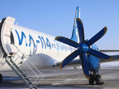Айсен Николаев побывал на испытаниях нового самолета Ил-114-300