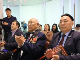 В Якутске начала работу выставка «Культура для Победы»