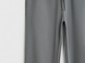 Базовые джоггеры, Серый