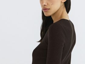 Приталенный джемпер с люрексом, Коричневый