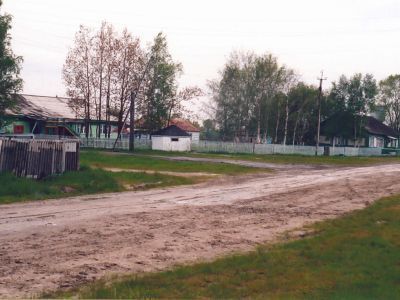 Деревянная церковь (сельский клуб)