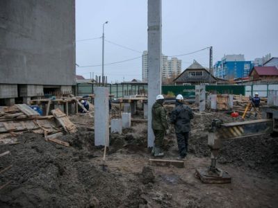 Первую сваю будущего 55-квартирного дома на 12 этажей установили в Якутске