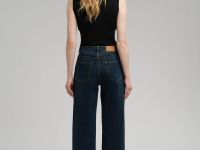 Джинсы прямого кроя