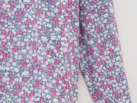 Блузка свободного кроя с отложным воротником