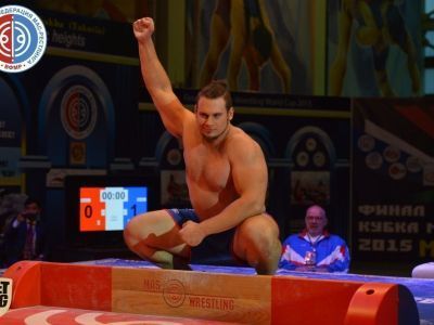 Финал Кубка мира по мас-рестлингу - 2015. Итоги первого дня соревнований.