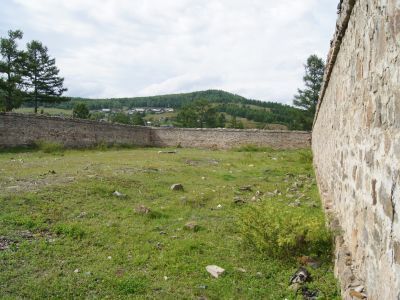 Остатки здания Акатуевской тюрьмы, в которой в 1841-1845 гг. содержался на каторге декабрист Лунин Михаил Сергеевич, осужденный царским правительством за революционные выступления во время пребывания в сибирской ссылке