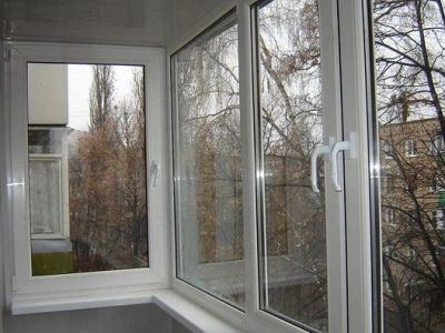 Пятилетняя девочка выпала с балкона в поселке Батагай