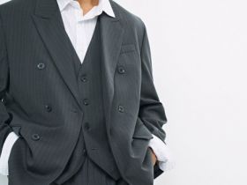 Двубортный пиджак в полоску O'STIN x Яндекс Книги, Серый