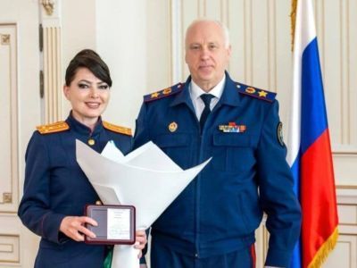 Председатель Следкома России наградил якутянку Надежду Дворецкую медалью «За усердие в службе»