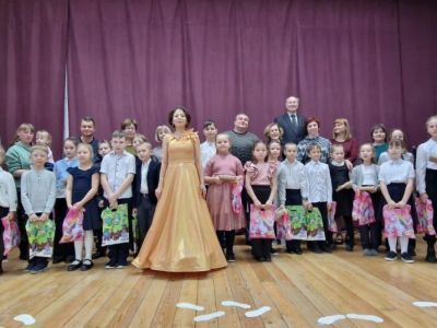 Посвящение в мир искусства прошло в Алмазном