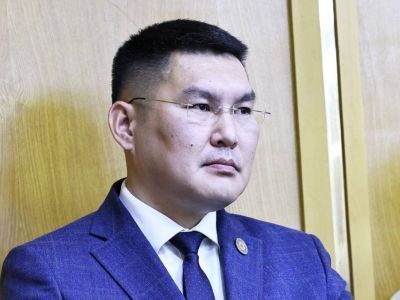 Ил Тумэн дал согласие на назначение Петра Попова министром экономики Якутии