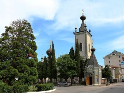 Храм святого великомученика Феодора Стратилата (архитектор Г.Торичелли)