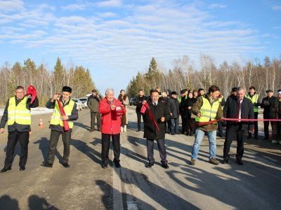 В Хангаласском районе завершен ремонт 24 километров дорог