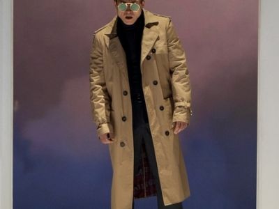 Отель двух миров