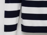 Джемпер в полоску свободного силуэта