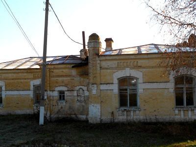 Здание земской школы