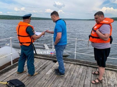 Якутянам напомнили о соблюдении правил безопасности на водных объектах