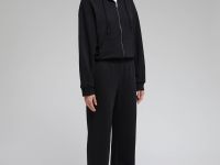 Трикотажные брюки свободного силуэта