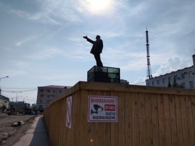 В Якутске отреставрируют памятник Ленину