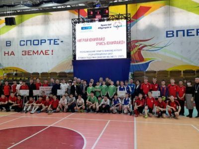 В Якутске стартовал турнир по юнифайд-футболу