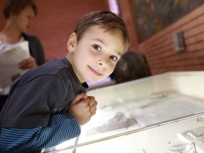 Билеты на За кулисами: путешествие в мир сценографии (Мастерская театрального художника Давида Боровского) / Событие | Афиша | ИнфоТаймс